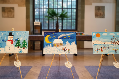 Fertige Kunstwerke nach einem Winter Team Art Event mit bo events in Wiesbaden.