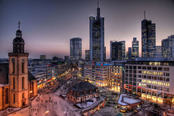 Frankfurt zur Weihnachtszeit von oben.